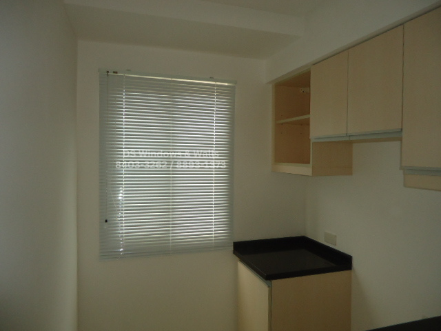 White mini blinds home