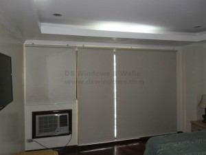Blackout Roller Blinds for Bed Room