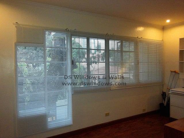 Mini Blinds - White Satin