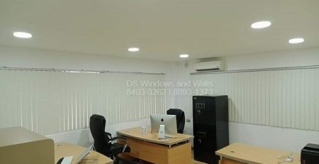 Vertical blinds for commercial use