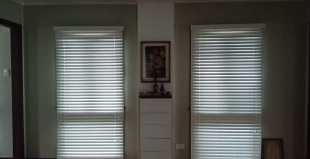 Faux wood blinds insulation